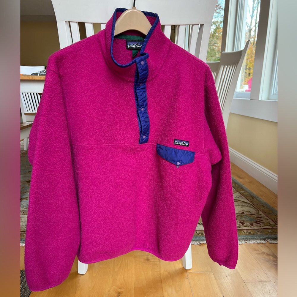 Patagonia Vintage Snap T Magenta Fleece with Blue Trim Men’s Large
